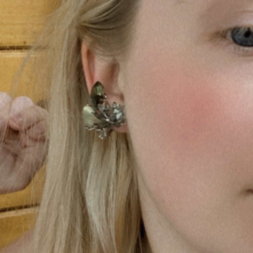 Vintage Clip On Earrings Silver Cluster Glitzy Glam Chunky Flower Leaves